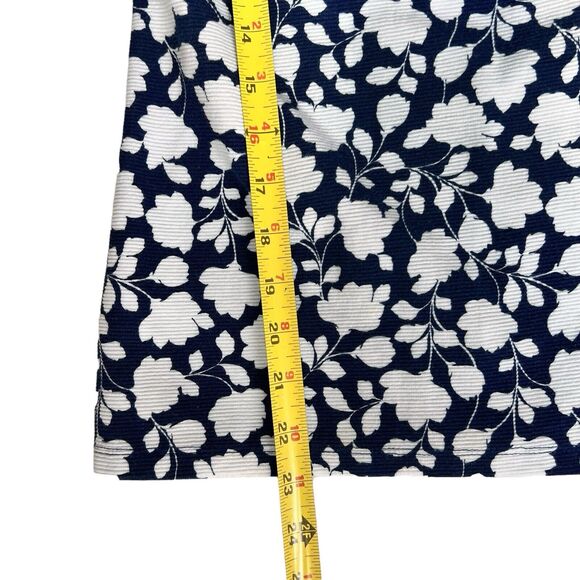 Talbots Navy Blue White Floral Top Women's Small Knit Blouse Cottagecore Flowers - Picture 12 of 14